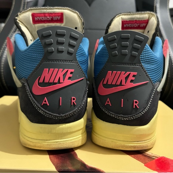 The Air Jordan 4 Union LA Off Noir - Picture 8 of 15